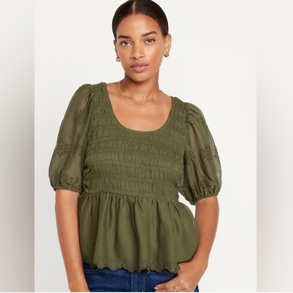 OLD NAVY Fitted Puff Sleeve Smocked Chiffon Top in Green Size XXL